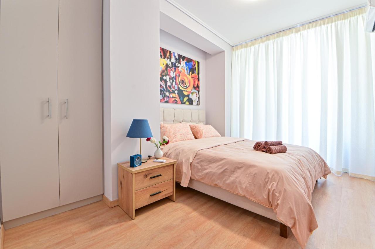 Beautiful New Apartment 5 Min From Piraeus Port Exteriér fotografie